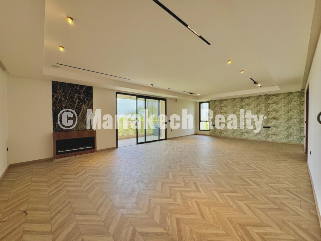 Contemporary Luxury Villa for Sale nearby Marrajech center