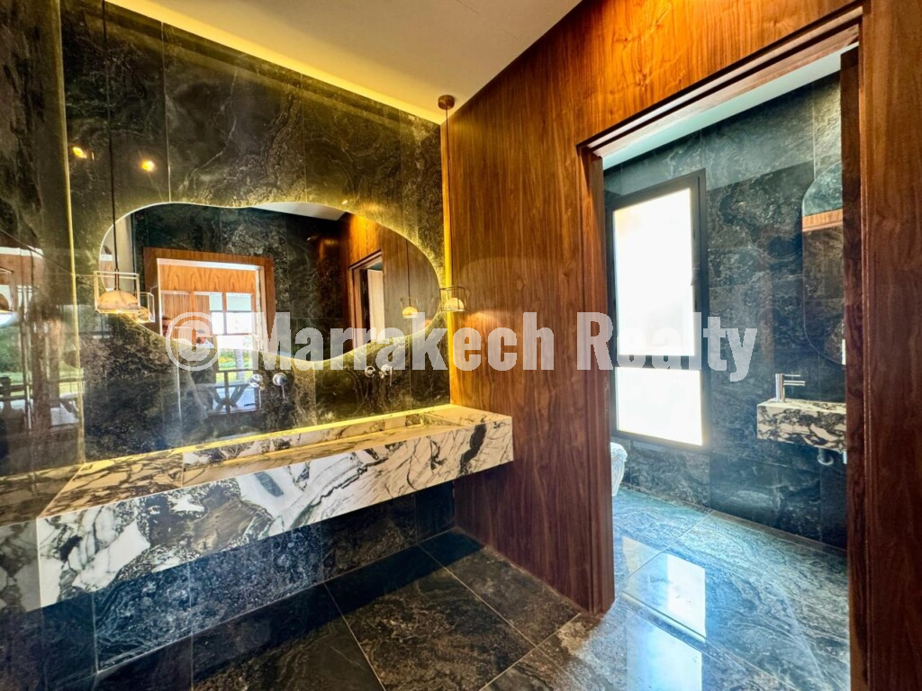 Contemporary Luxury Villa for Sale nearby Marrajech center
