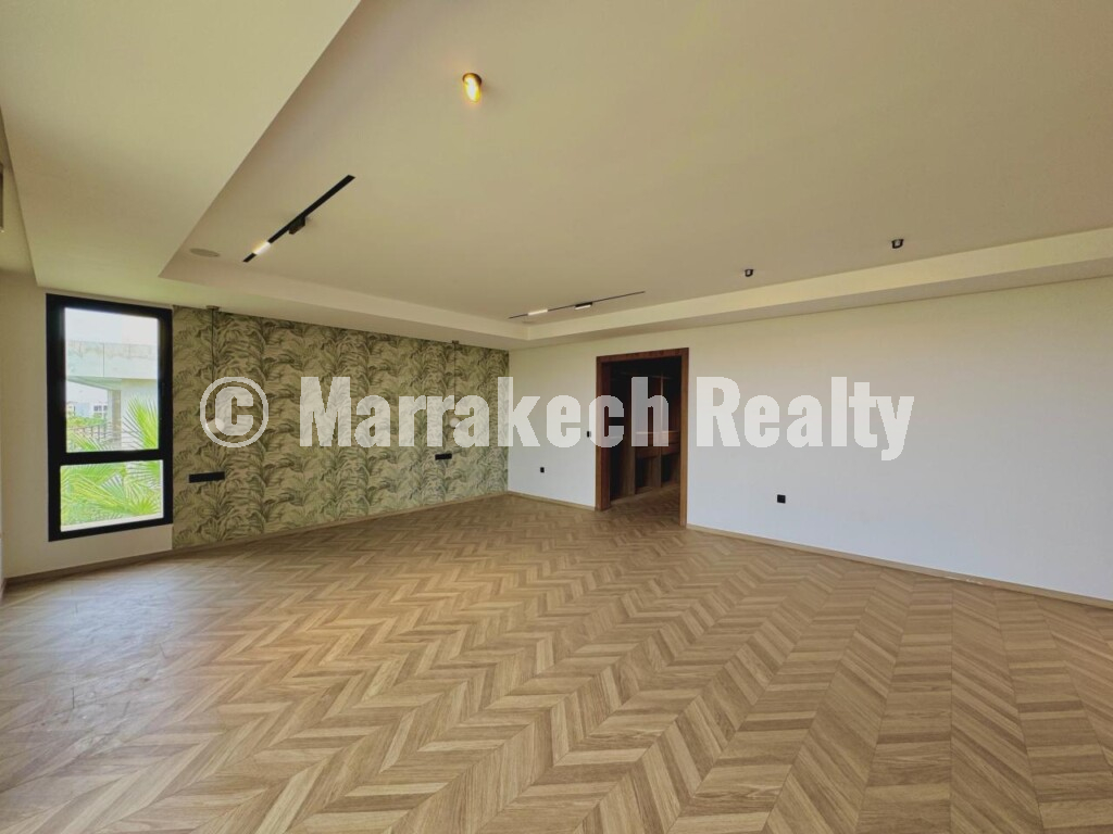 Contemporary Luxury Villa for Sale nearby Marrajech center
