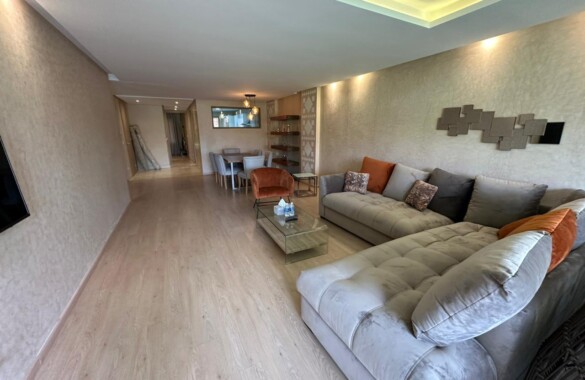 Elegant Garden Level Apartment with Private Garden Marrakech