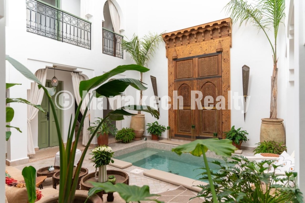 Exclusivité : Riad authentique de 7 chambres avec piscine chauffée et hammam