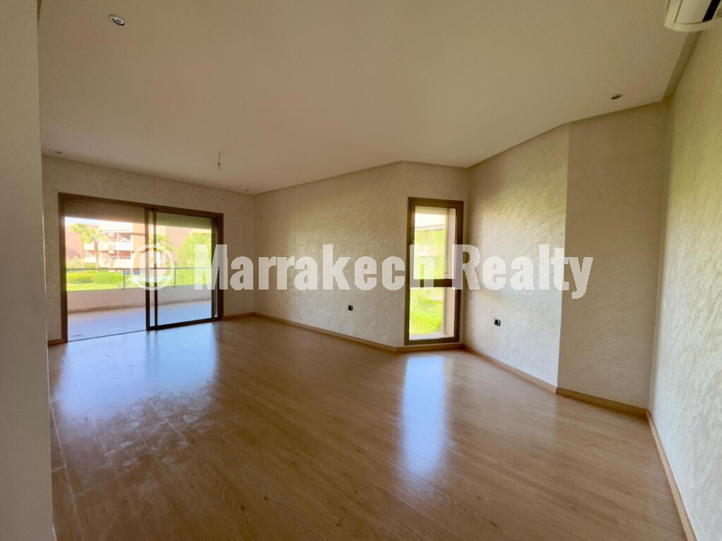 Beautiful 3 Bedroom Apartment with Terrace