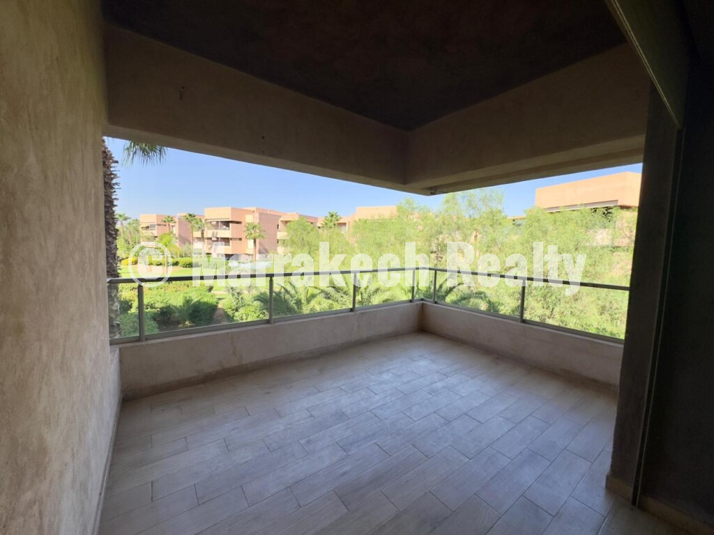 Beautiful 3 Bedroom Apartment with Terrace
