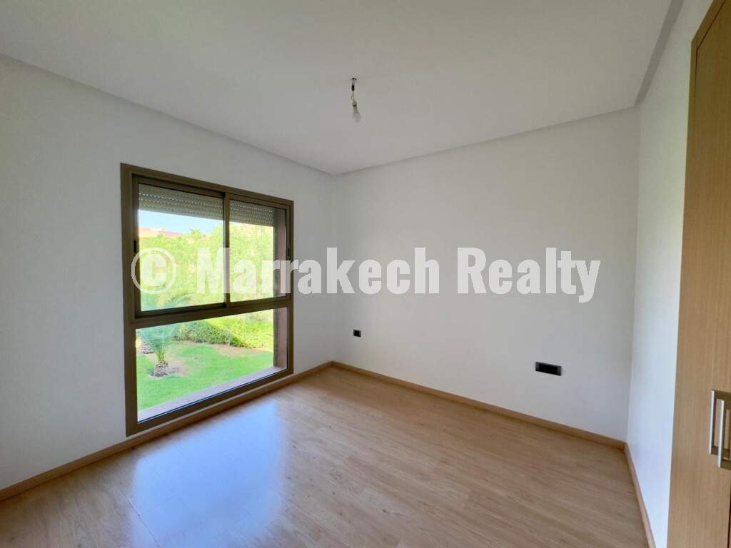 Beautiful 3 Bedroom Apartment with Terrace