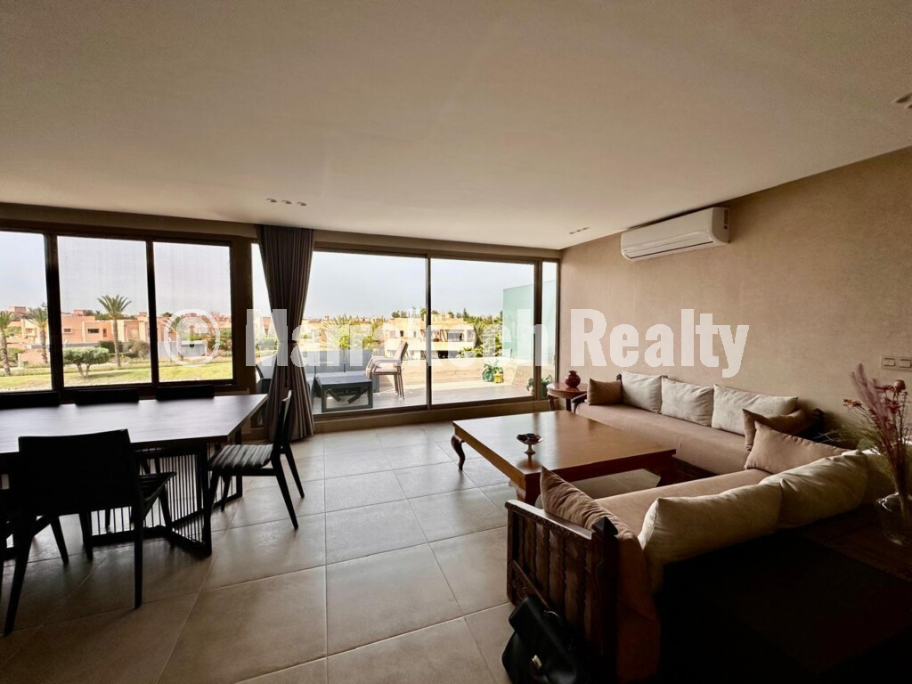 Appartement de prestige avec terrasse et vue sur le lac