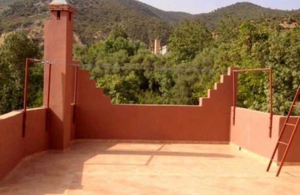 Stunning Guesthouse for Sale 38 km from Marrakech