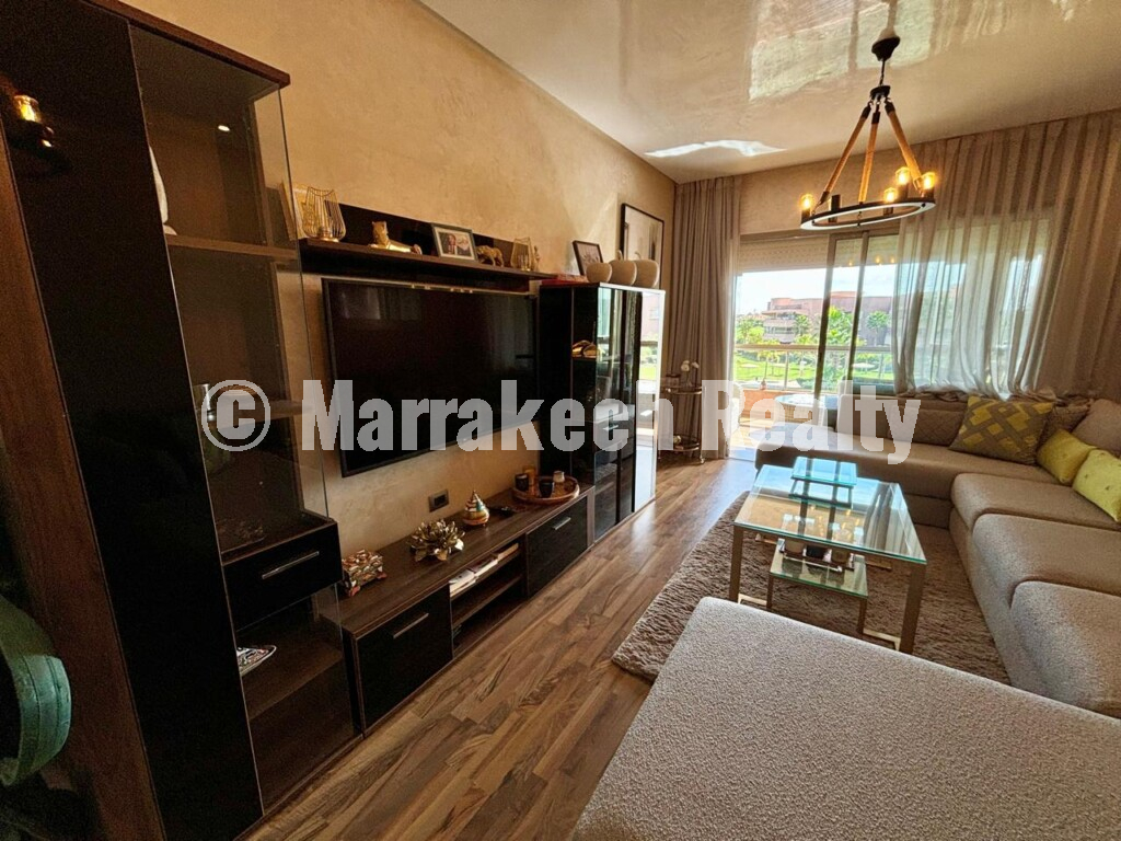 Appartement de standing avec vue sur golf et Atlas