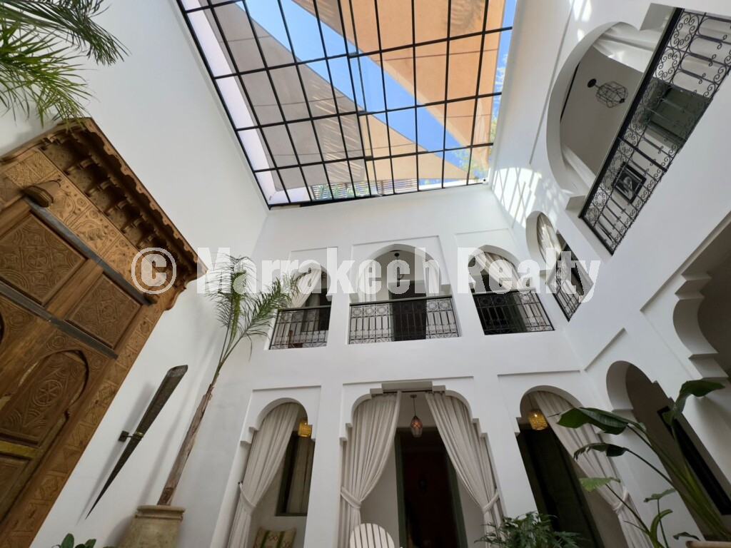 Exclusivité : Riad authentique de 7 chambres avec piscine chauffée et hammam