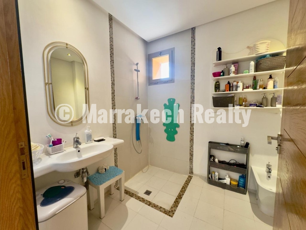 4-Bedroom Villa for Rent on The Casablanca Road