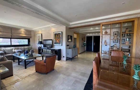 Luxurious 3-bedroom apartment for rent, Hivernage