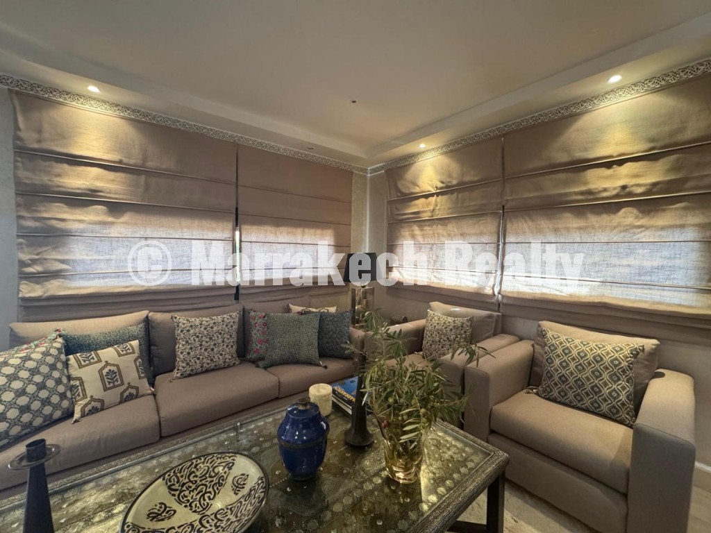 Luxurious 3-bedroom apartment for rent, Hivernage