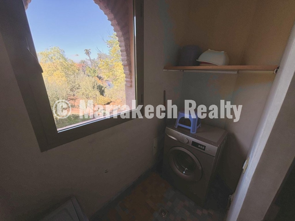 Charmant Appartement Meublé à Vendre à La Palmeraie
