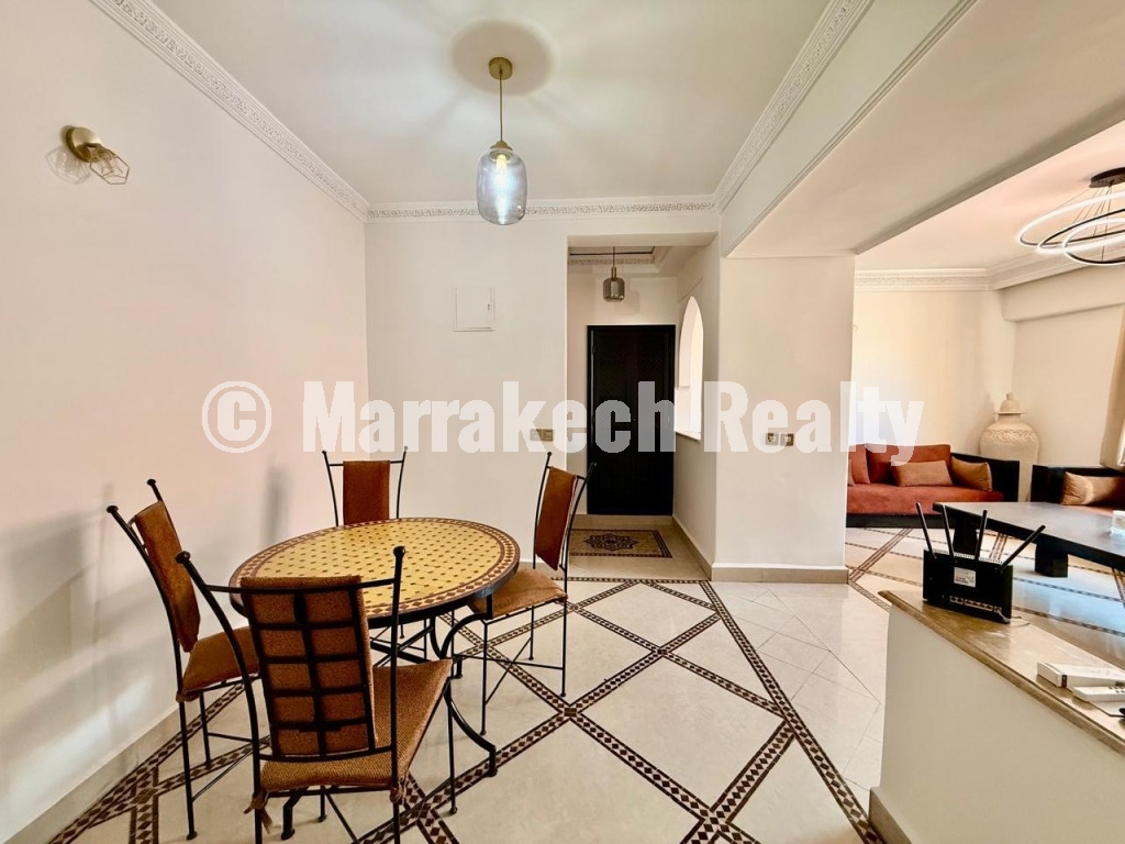 Apartment for Sale in Guéliz Centre, Top Floor with Private Rooftop