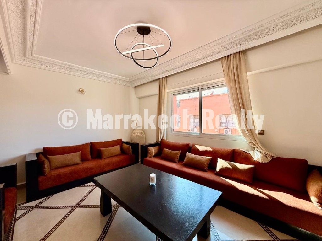 Apartment for Sale in Guéliz Centre, Top Floor with Private Rooftop