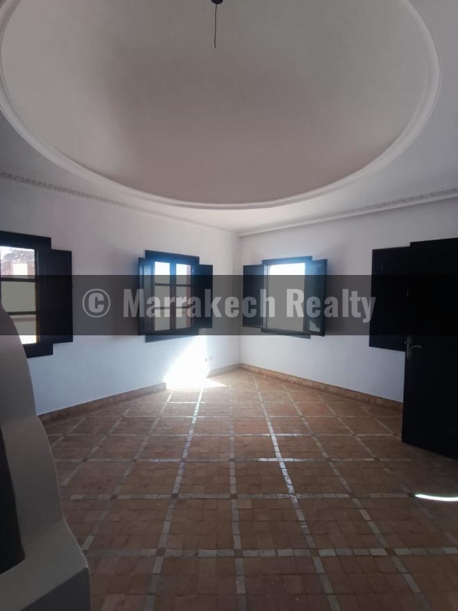 Villa Spacieuse à Louer avec Piscine Privée – Route de Casa