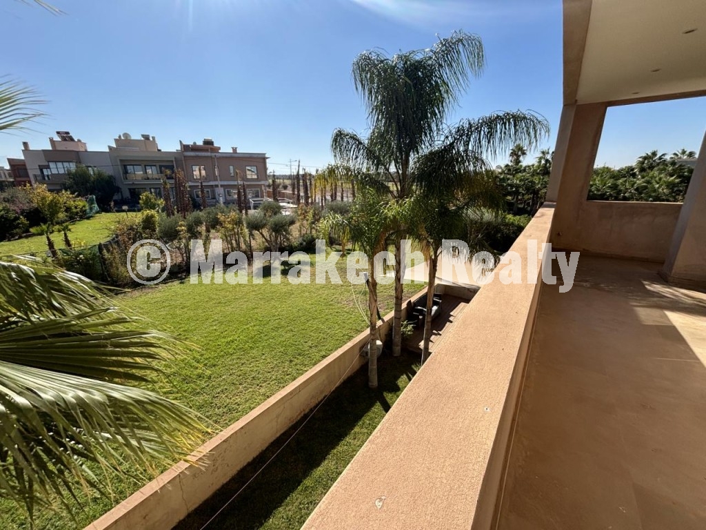 Magnifique Villa à Louer Sur Argan Golf Resort