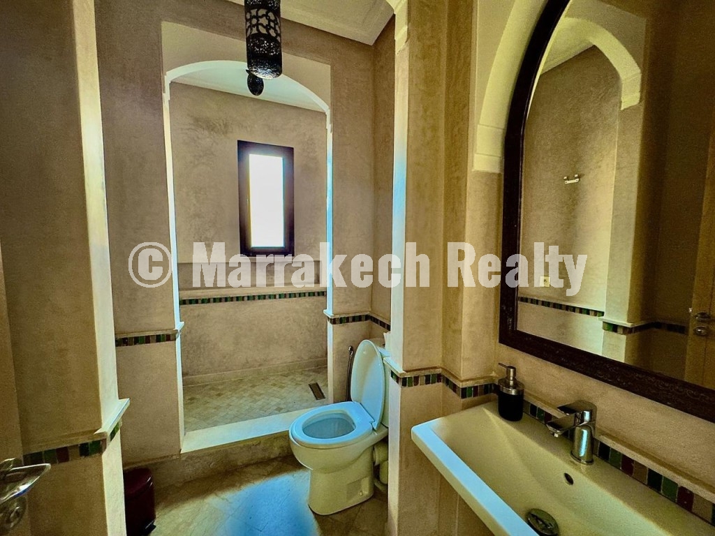 PREMIUM SINGLE-STOREY VILLA WITHIN AN EXCLUSIVE RESIDENTIAL DOMAIN