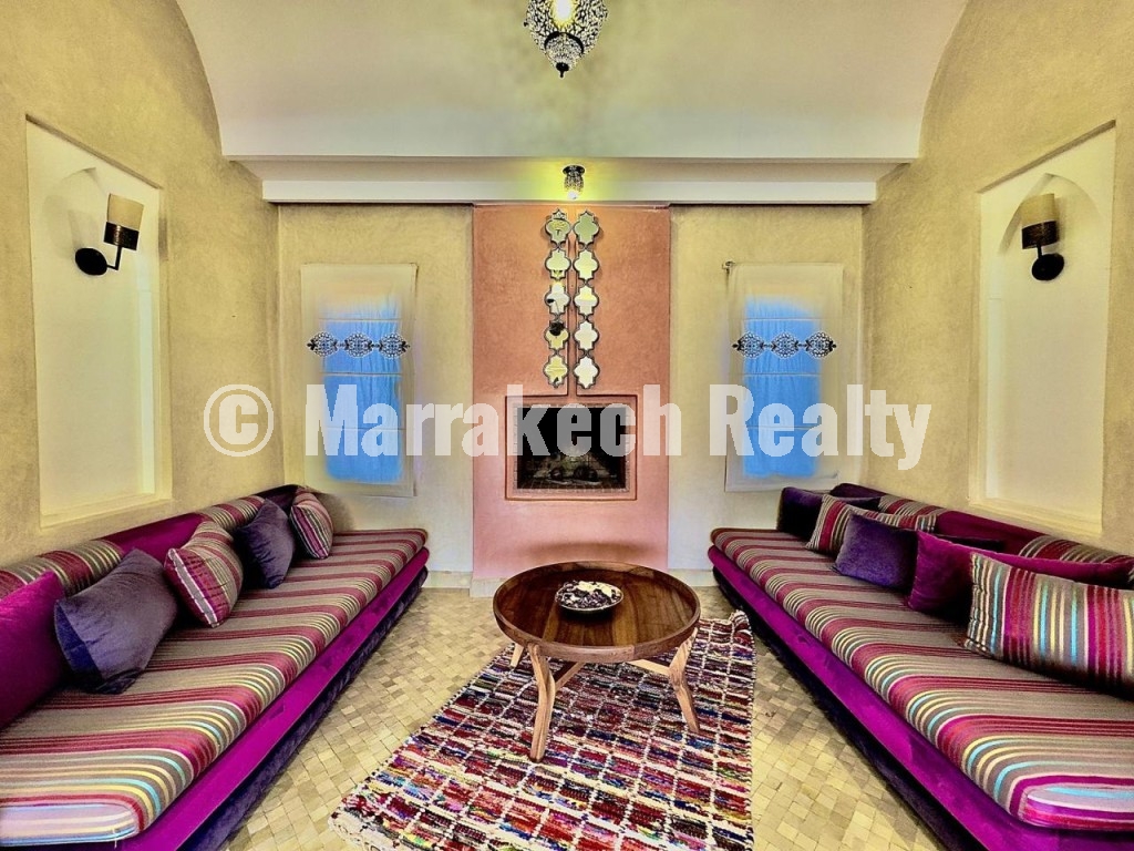 PREMIUM SINGLE-STOREY VILLA WITHIN AN EXCLUSIVE RESIDENTIAL DOMAIN