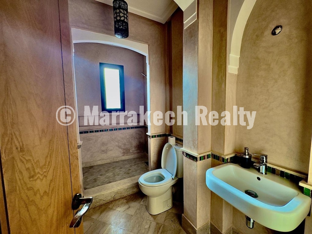 PREMIUM SINGLE-STOREY VILLA WITHIN AN EXCLUSIVE RESIDENTIAL DOMAIN