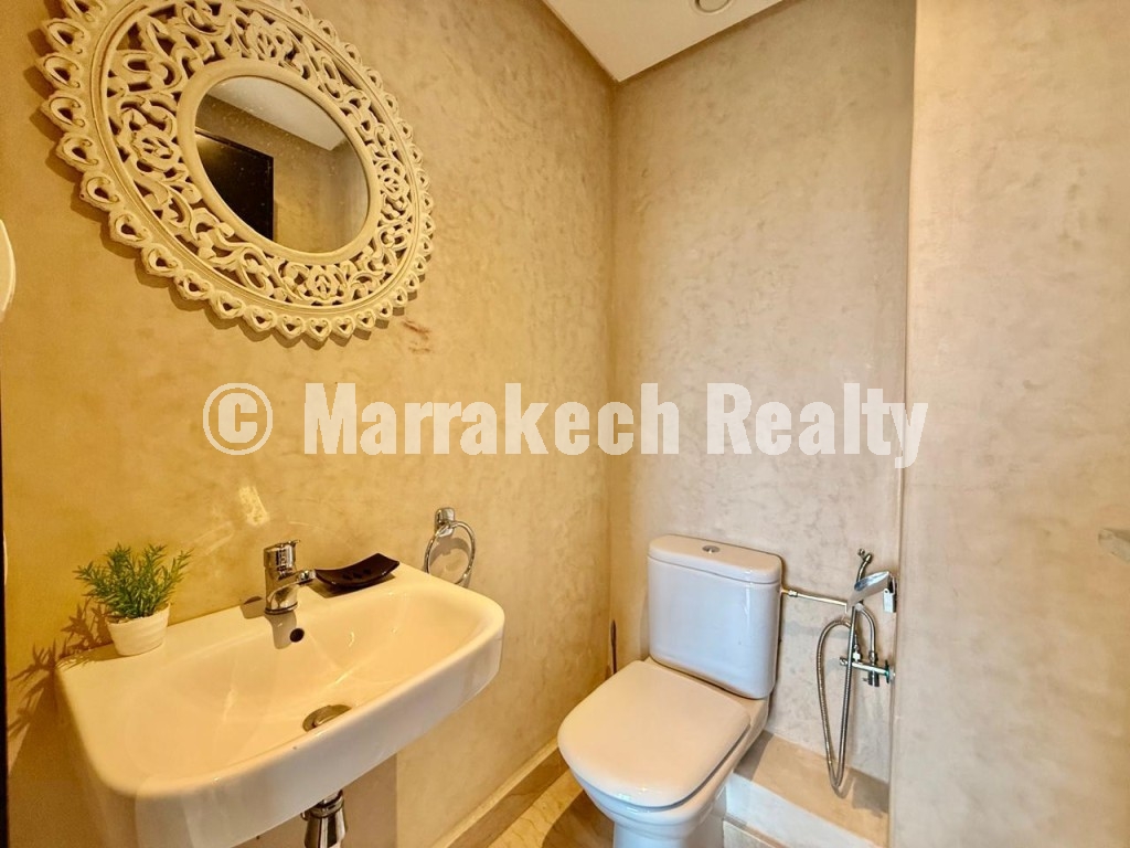 Apartment for Rent, 2 Bedrooms, Casa Road