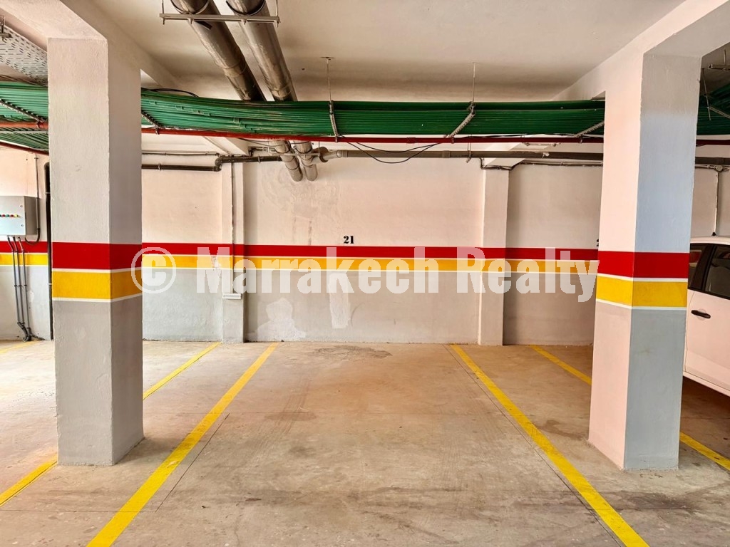 Apartment for Rent, 2 Bedrooms, Casa Road