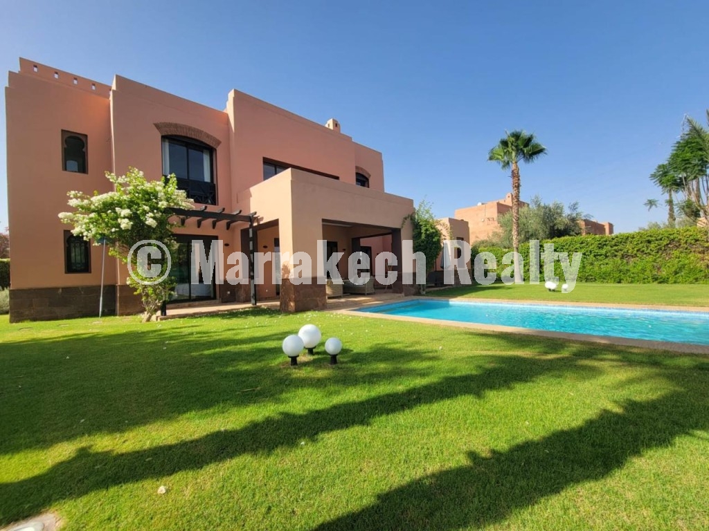 Villa de luxe en location route de Fès