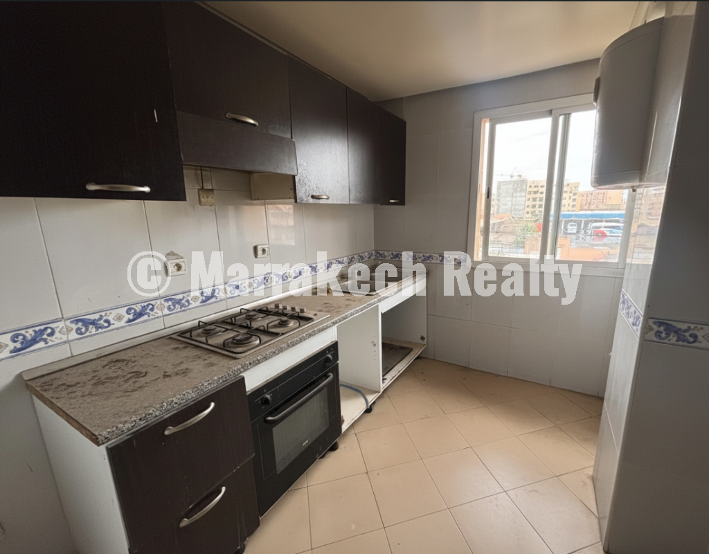Appartement à Rénover avec Fort Potentiel – Hivernage Extension
