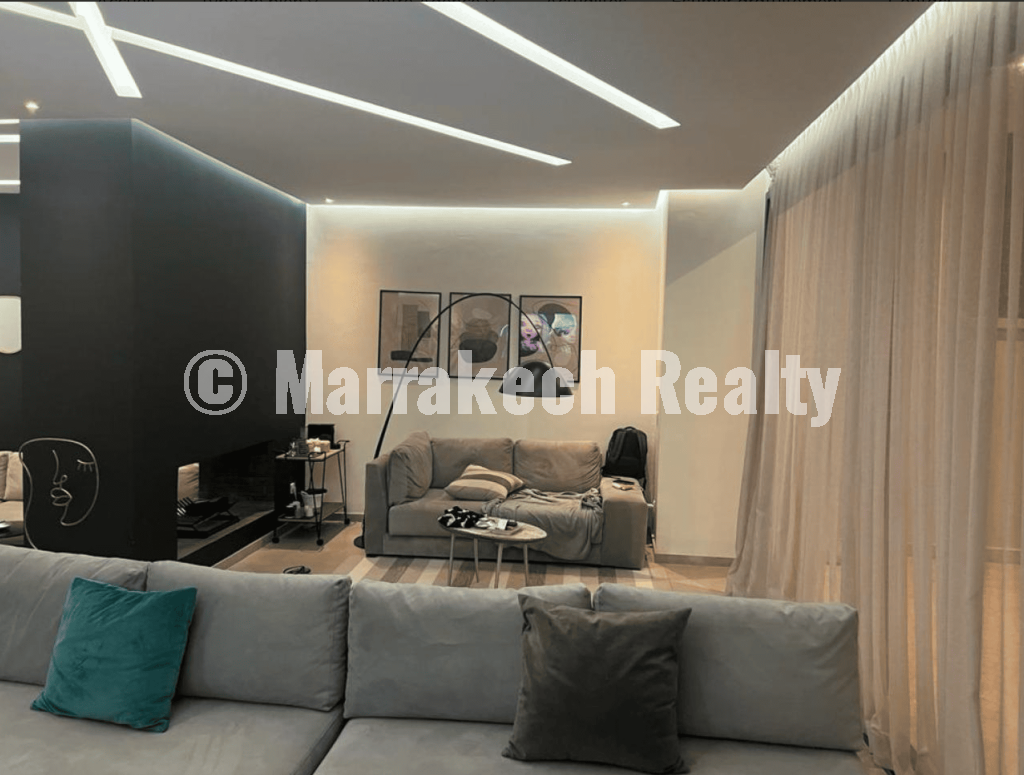 Villa familiale en vente à Argan Golf Resort