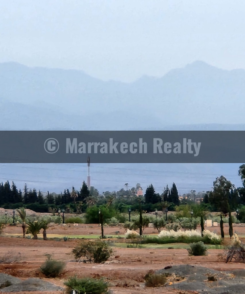 Luxury Modern Villa for Rent – Heated Pool and Spa