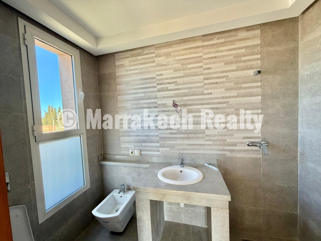 Villa Marocaine Authentique avec Hammam Et Piscine – 7 Chambres