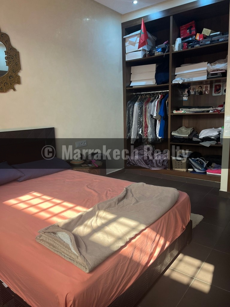 Villa 3 chambres à Vendre à Akenza