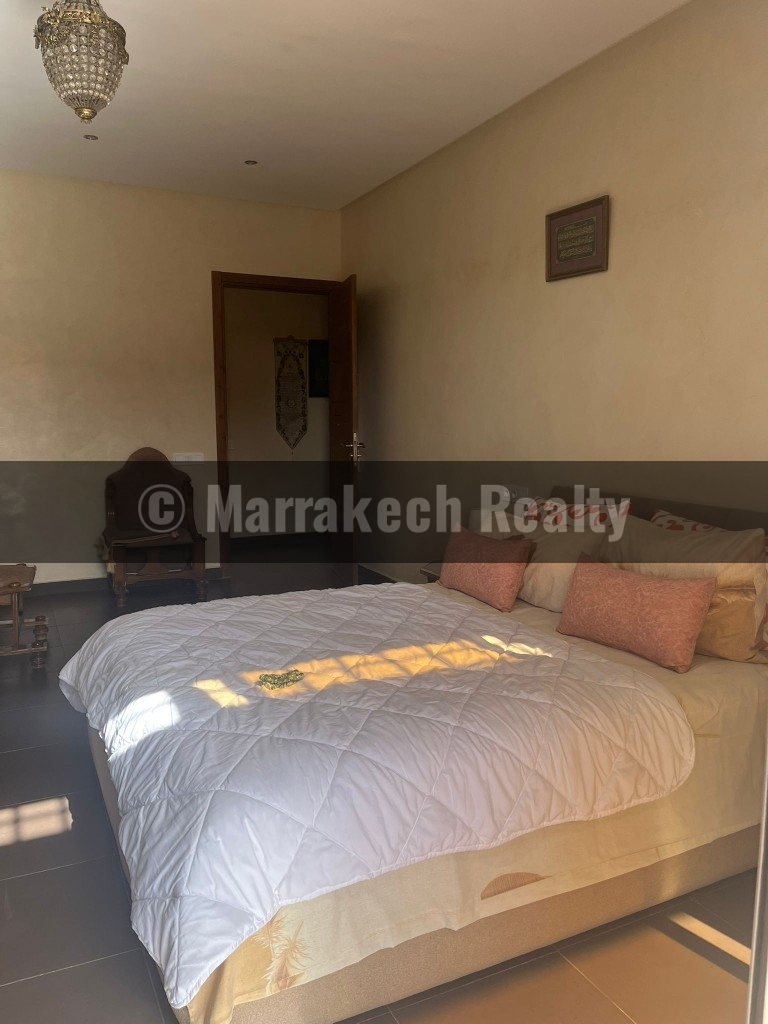 Villa 3 chambres à Vendre à Akenza