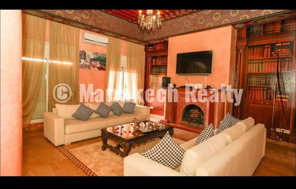 Superbe Villa de Plain-Pied Style Marocain à Louer – Route de Fès