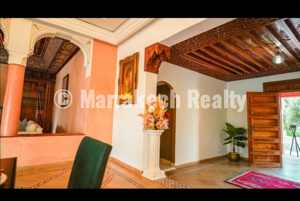 Magnificent Moroccan-Style Villa for Long-Term Rent – Fès Road