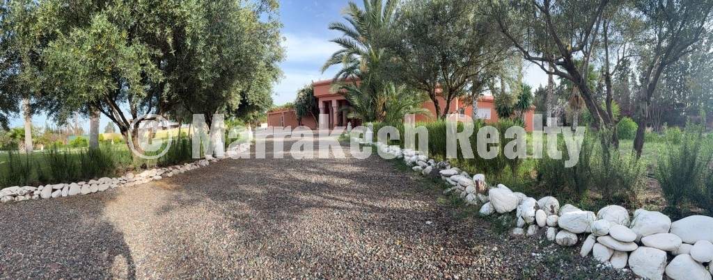 Magnificent Moroccan-Style Villa for Long-Term Rent – Fès Road