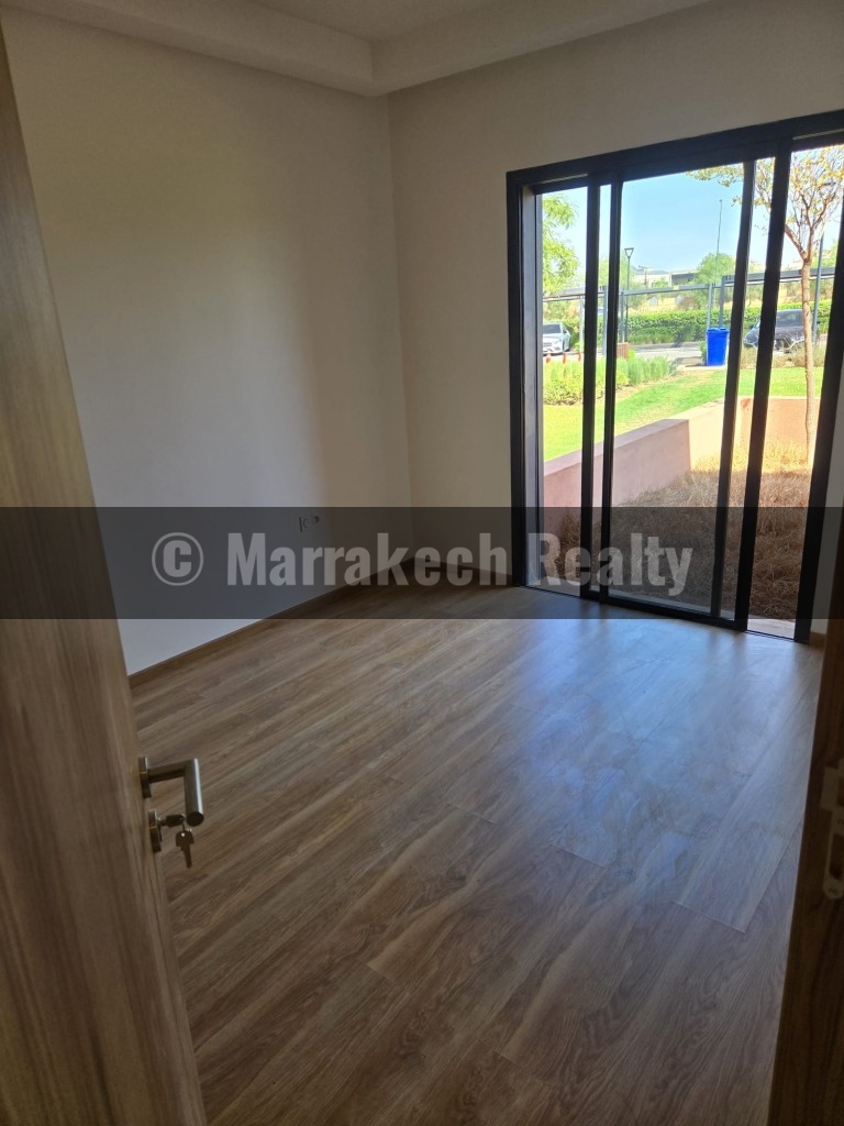 Superbe Rez-de-Jardin à Vendre – Vue Piscine