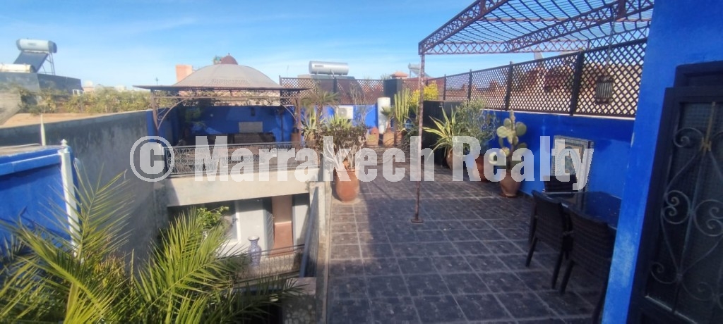 Charmant Riad Moderne de 4 Chambres à Vendre – Médina de Marrakech