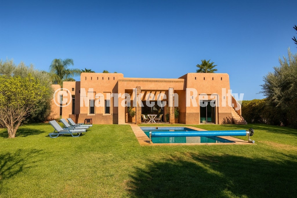 PREMIUM SINGLE-STOREY VILLA WITHIN AN EXCLUSIVE RESIDENTIAL DOMAIN