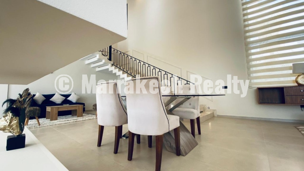 Superbe Villa 5 Suites sur la route de Tahanouat