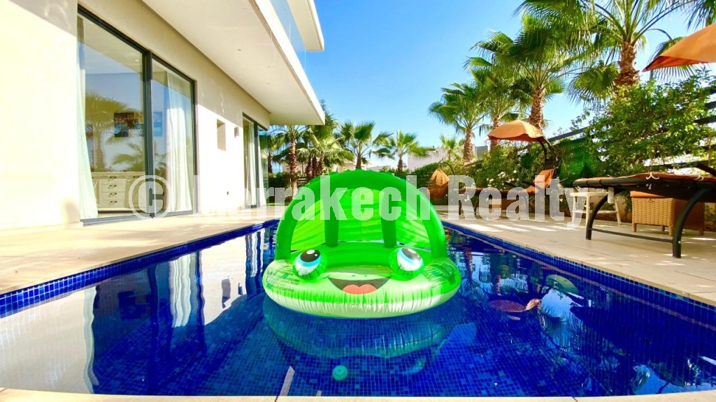 Superbe Villa 5 Suites sur la route de Tahanouat