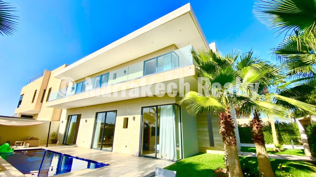 Superbe Villa 5 Suites sur la route de Tahanouat