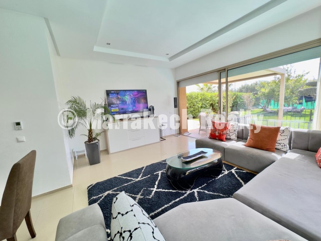 Villa 4 chambres à vendre sur route de casa