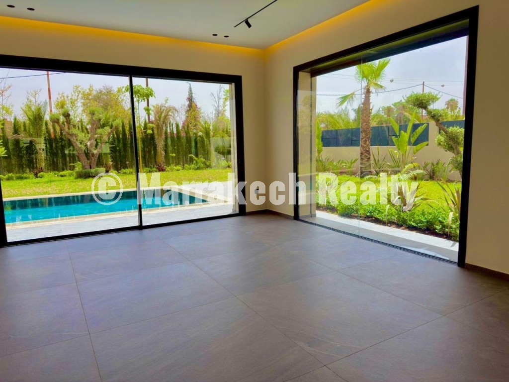 Belle villa 5 suites à Vendre sur le Golf de Noria