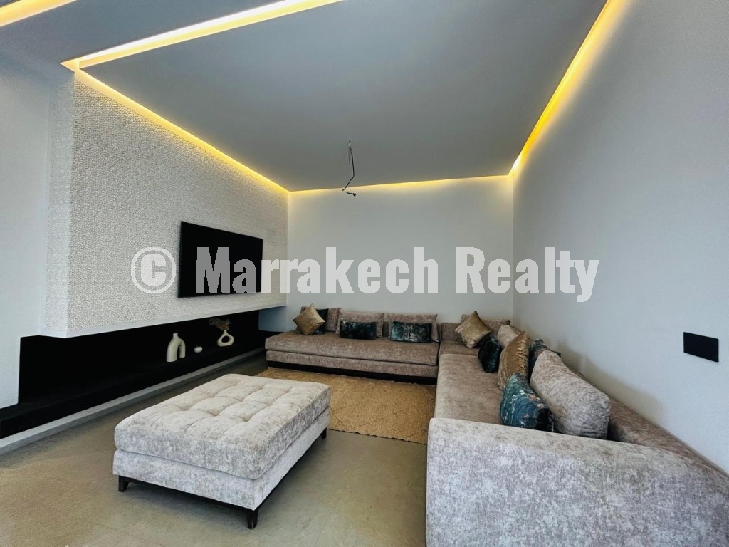Luxury Modern Villa for Rent in Amelkis