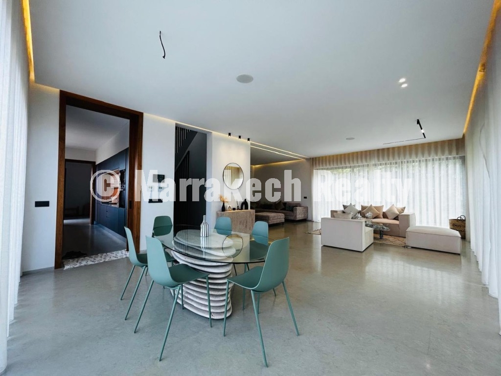 Luxury Modern Villa for Rent in Amelkis