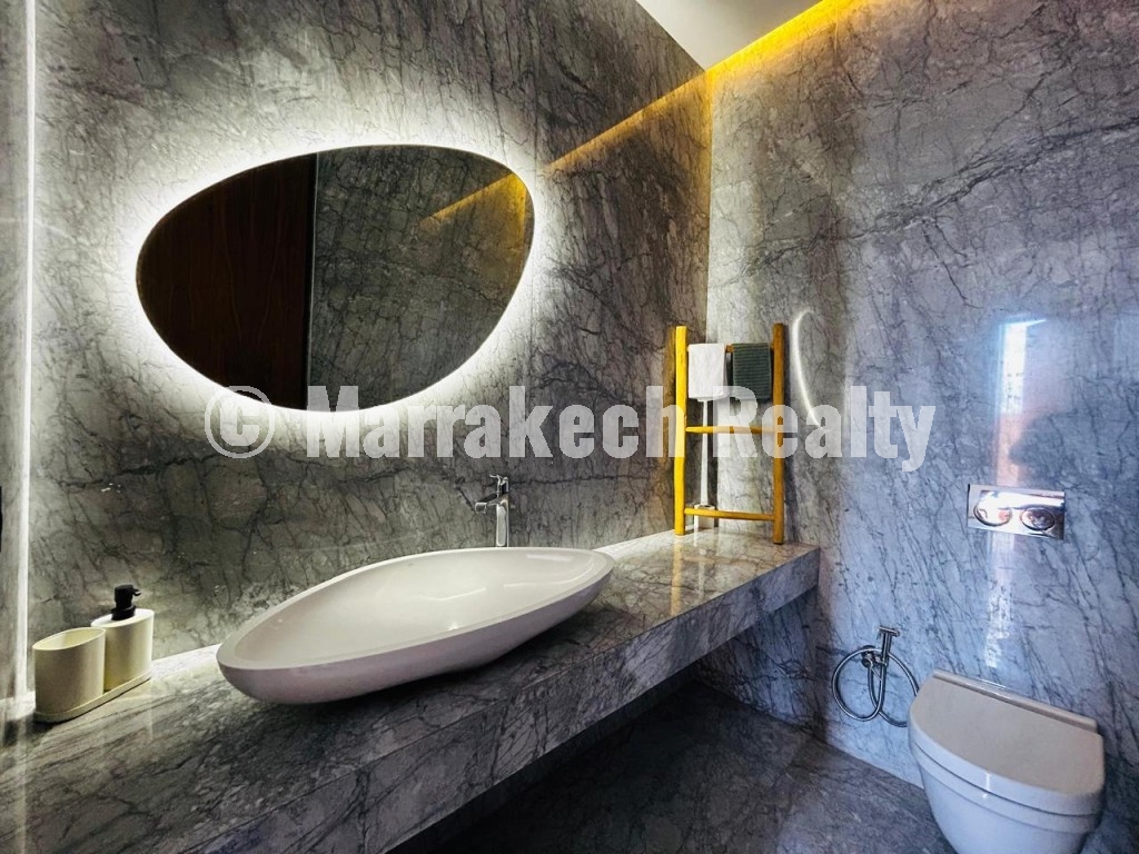 Luxury Modern Villa for Rent in Amelkis