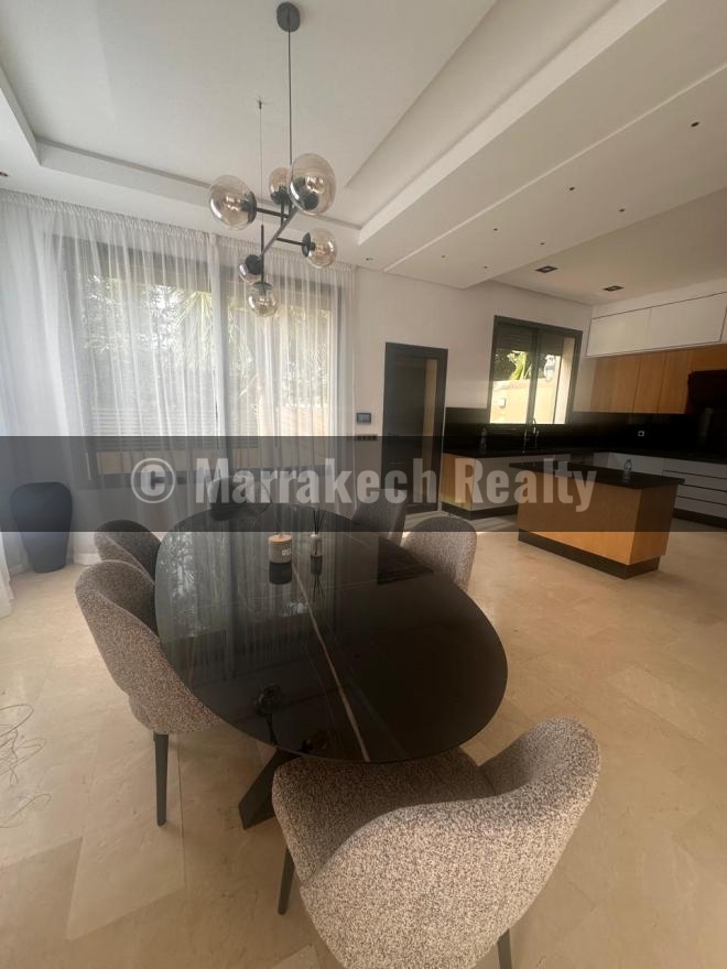 Villa De Standing 4 Chambres À Louer À Noria Golf