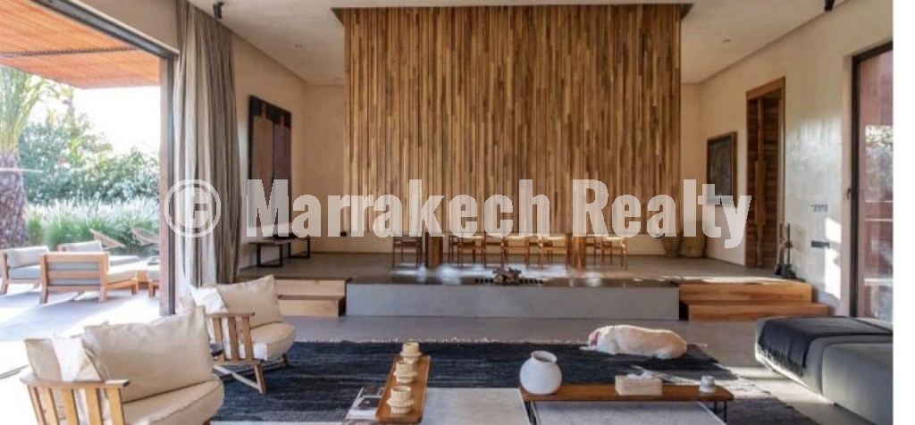 5-bedroom villa for sale in the palmeraie