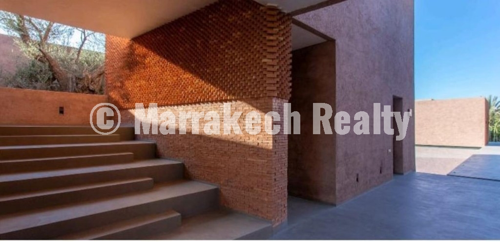 5-bedroom villa for sale in the palmeraie