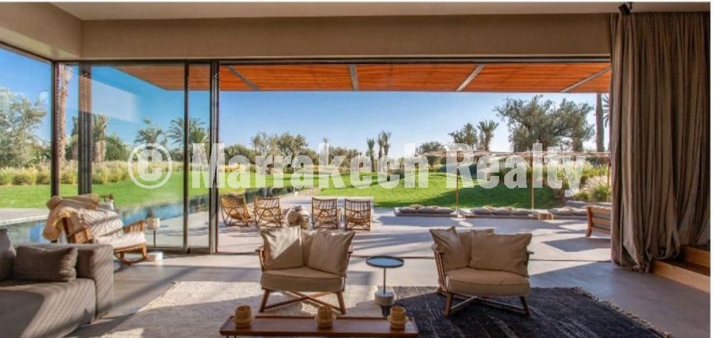 5-bedroom villa for sale in the palmeraie